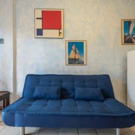 Wonderful Holiday: Relax In The *